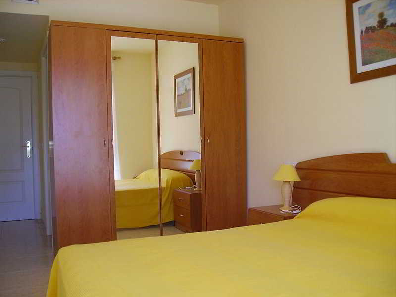 Rentalmar Bellavista Apartamentos Miami Playa Buitenkant foto
